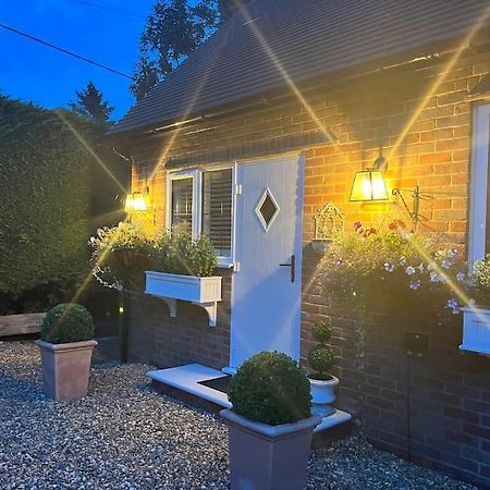 Boutique Style Self Contained Annexe With Garden Apartment Mursley Екстериор снимка