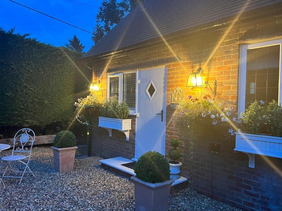 Boutique Style Self Contained Annexe With Garden Apartment Mursley Екстериор снимка